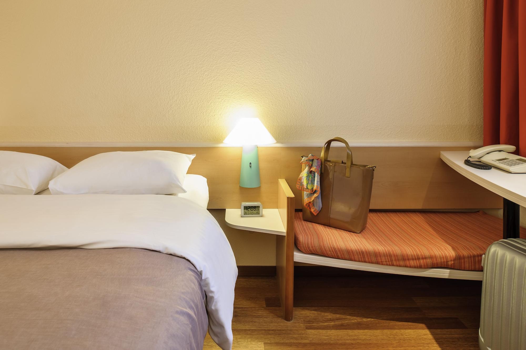 Ibis Fribourg Hotel Екстериор снимка