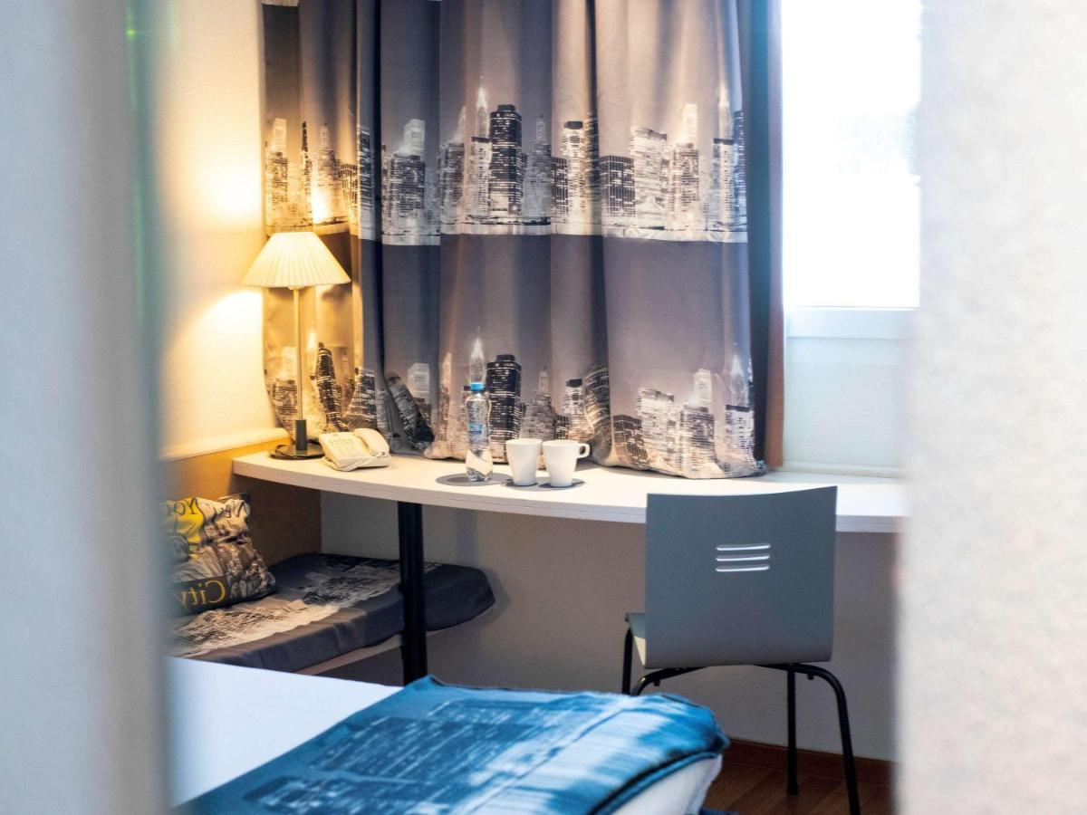Ibis Fribourg Hotel Екстериор снимка