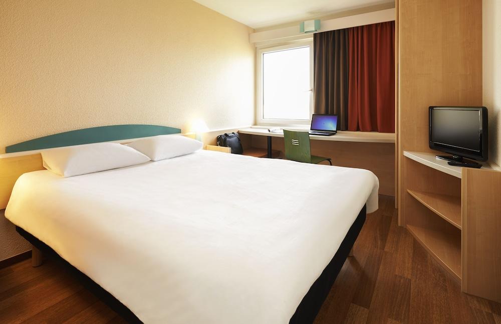 Ibis Fribourg Hotel Екстериор снимка