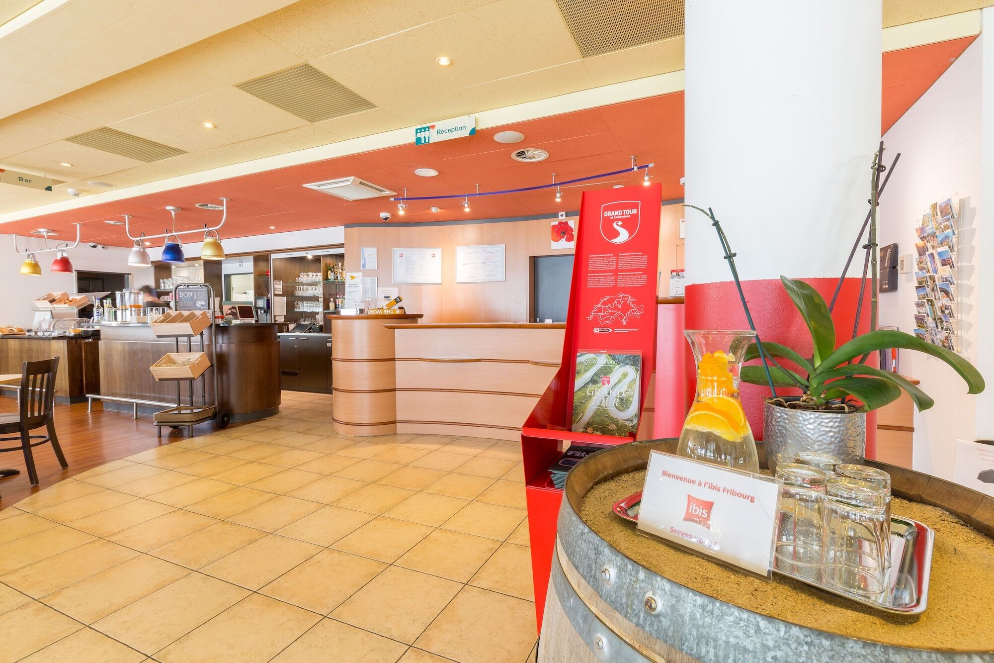 Ibis Fribourg Hotel Екстериор снимка